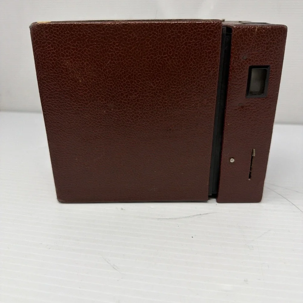 Kodak Eastman No 2A Model C Brown Brownie Box Camera Uses 116 Film Untested